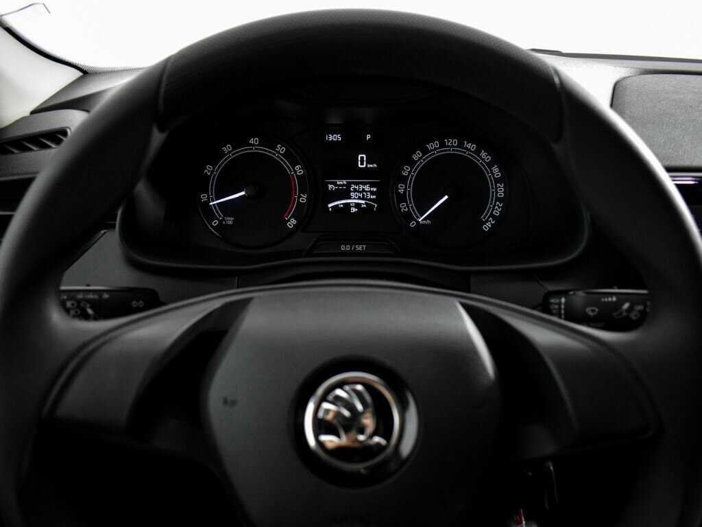Skoda Rapid 2021 года с пробегом. Фото: #14