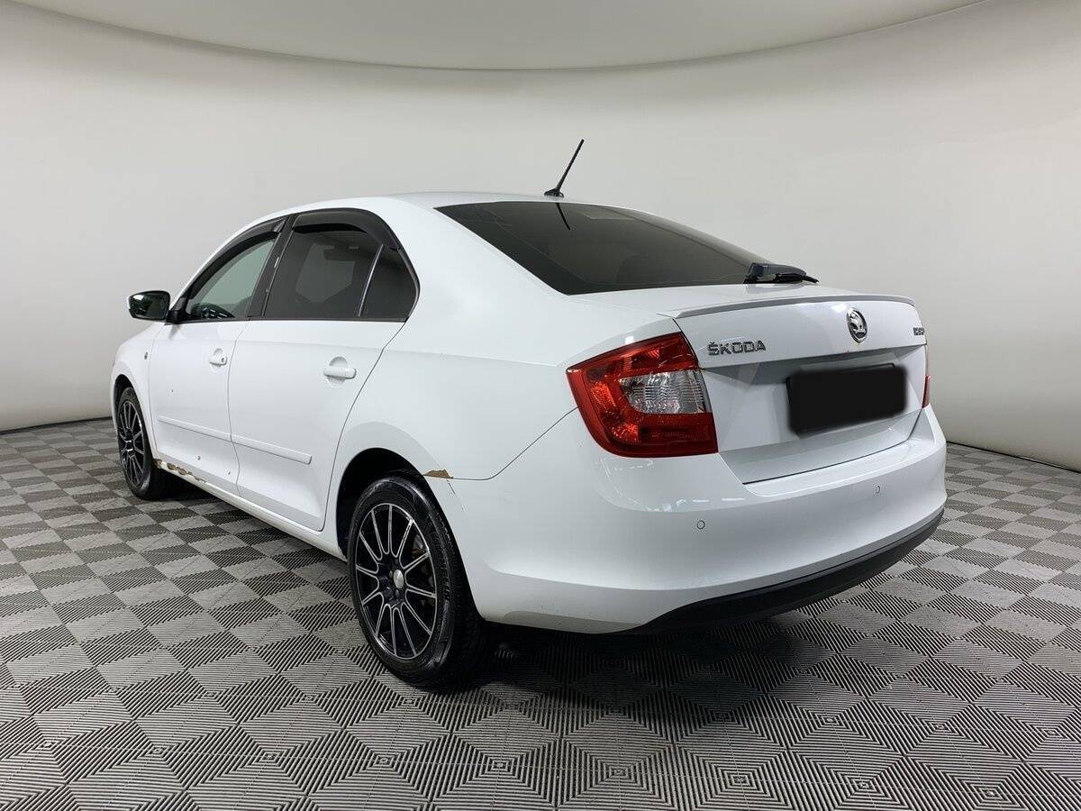 Skoda Rapid 2016 года с пробегом. Фото: #6