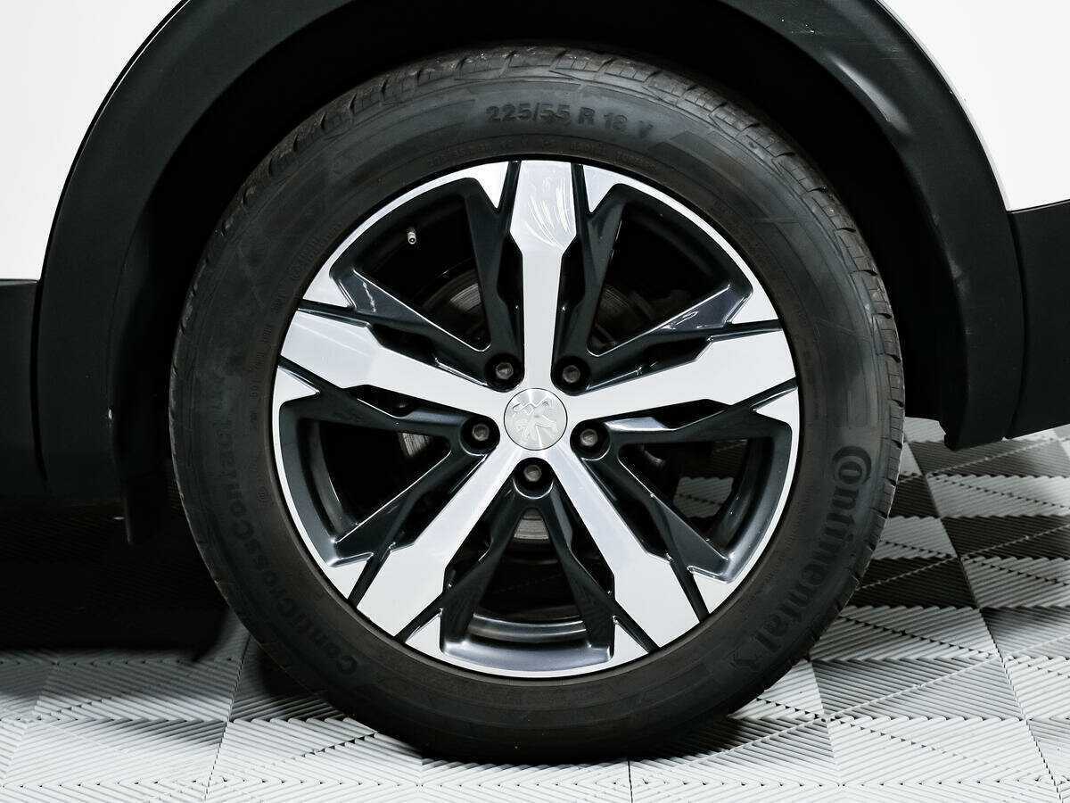Peugeot 3008 2017 года с пробегом. Фото: #12