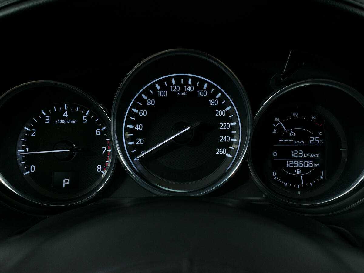 Mazda 6 2017 года с пробегом. Фото: #12