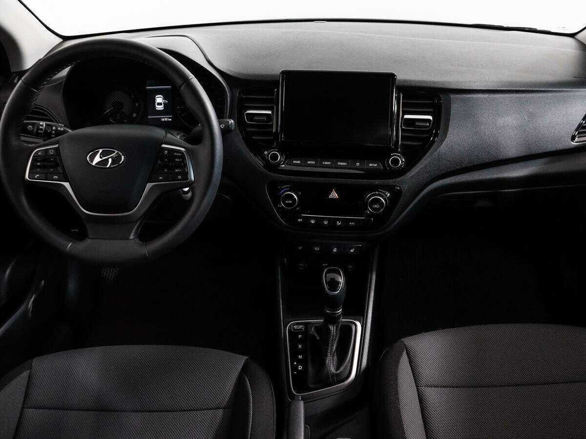 Hyundai Solaris 2021 года с пробегом. Фото: #11