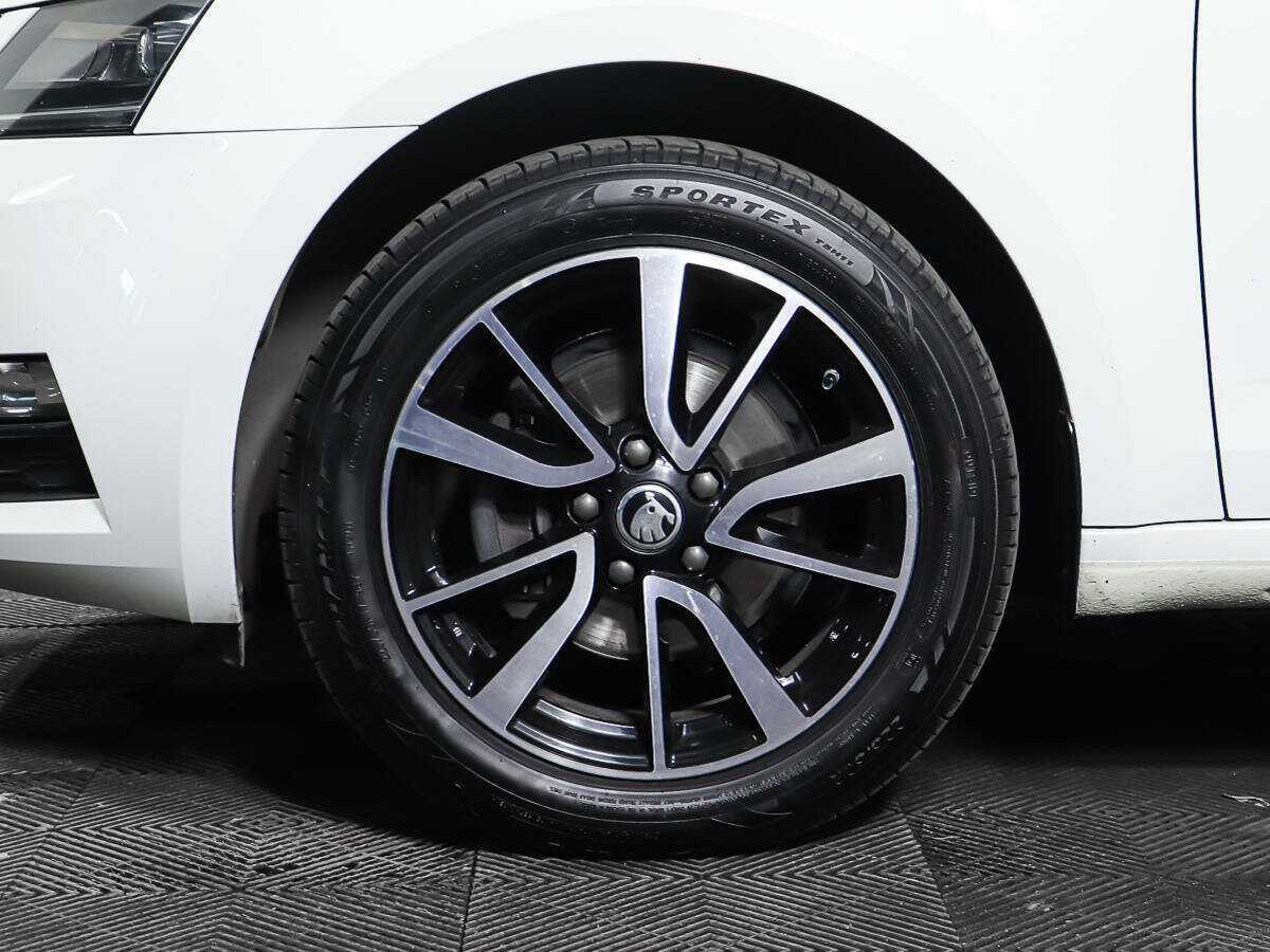 Skoda Octavia 2018 года с пробегом. Фото: #18