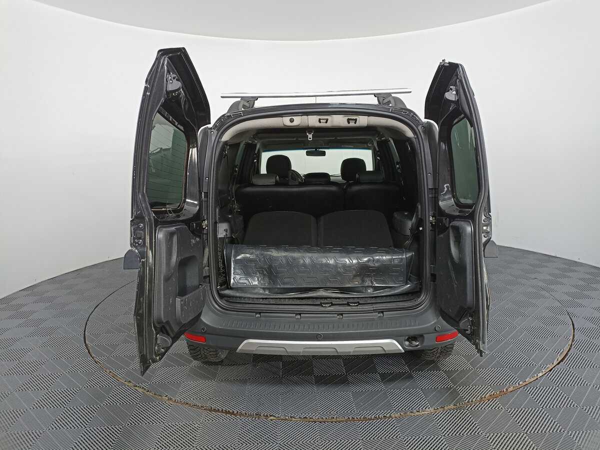 Lada (ВАЗ) Largus 2019 года с пробегом. Фото: #9