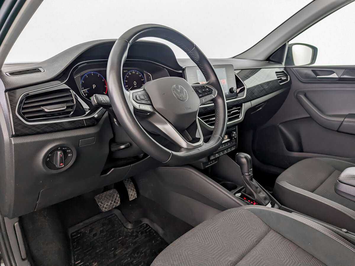 Volkswagen Polo 2022 года с пробегом. Фото: #13