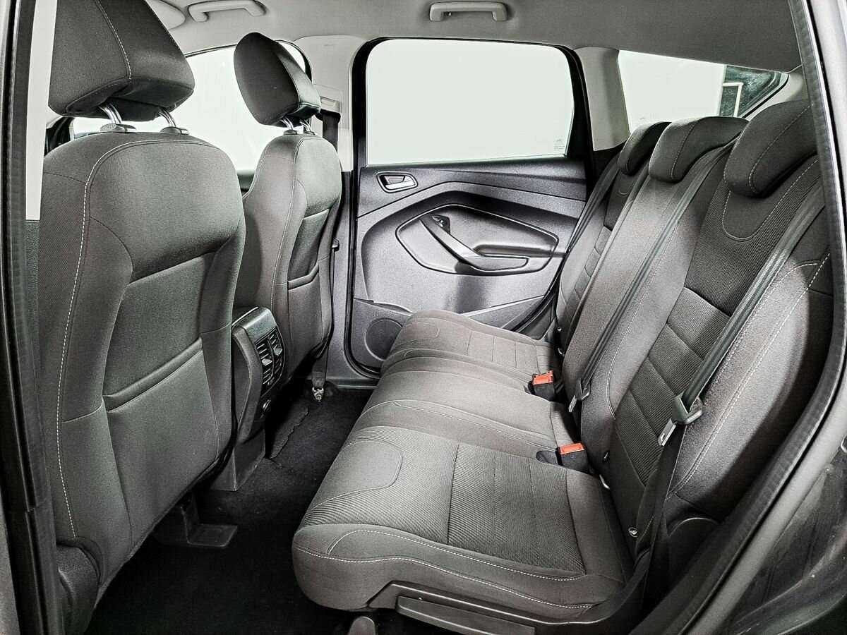 Ford Kuga 2014 года с пробегом. Фото: #9