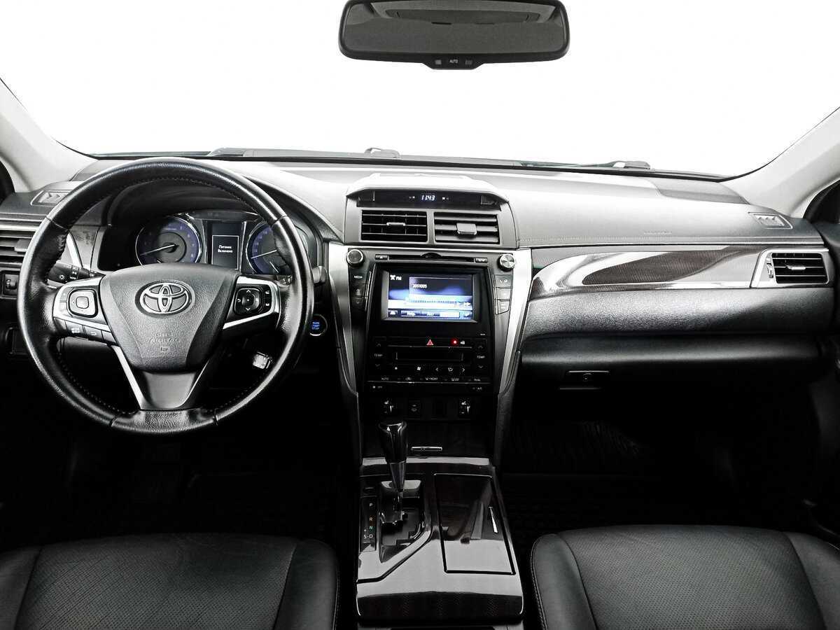 Toyota Camry 2015 года с пробегом. Фото: #9