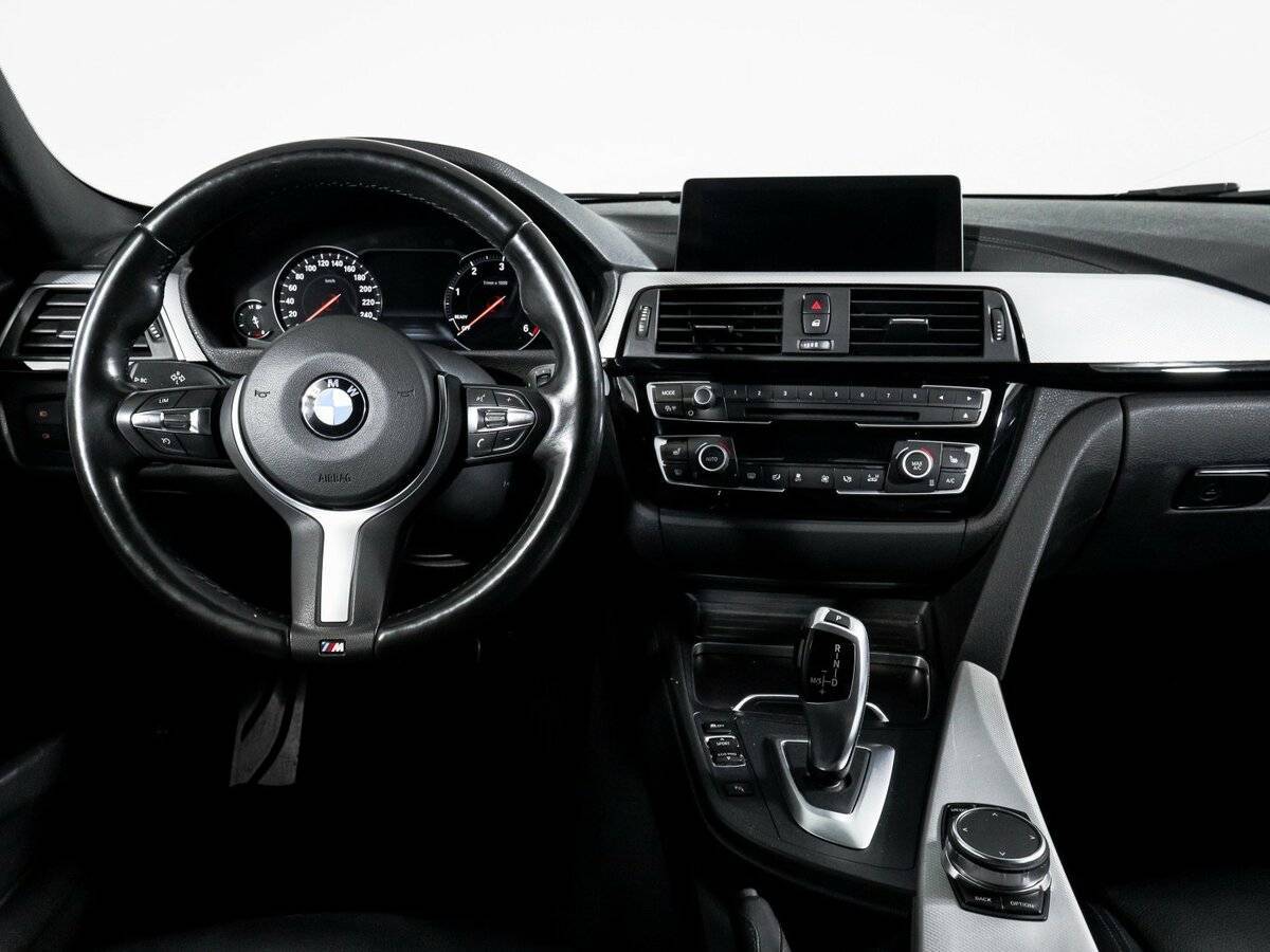 BMW 3 серии 2018 года с пробегом. Фото: #10