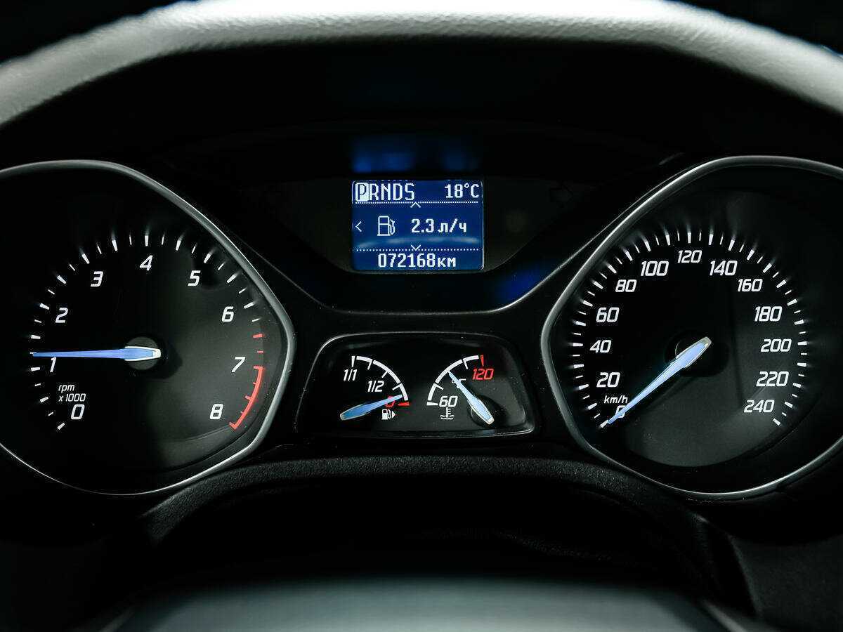 Ford Focus 2012 года с пробегом. Фото: #9