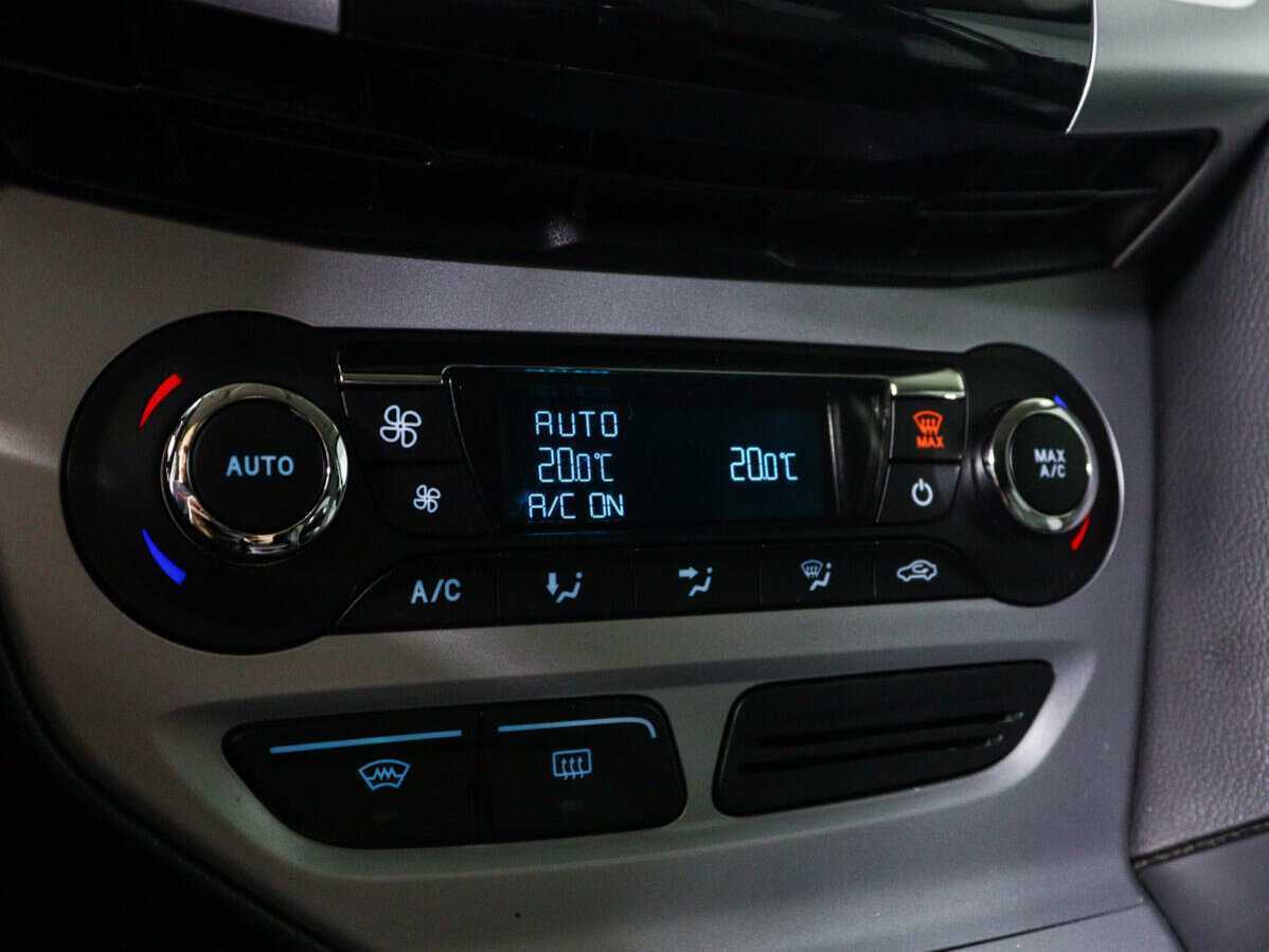 Ford Focus 2013 года с пробегом. Фото: #13