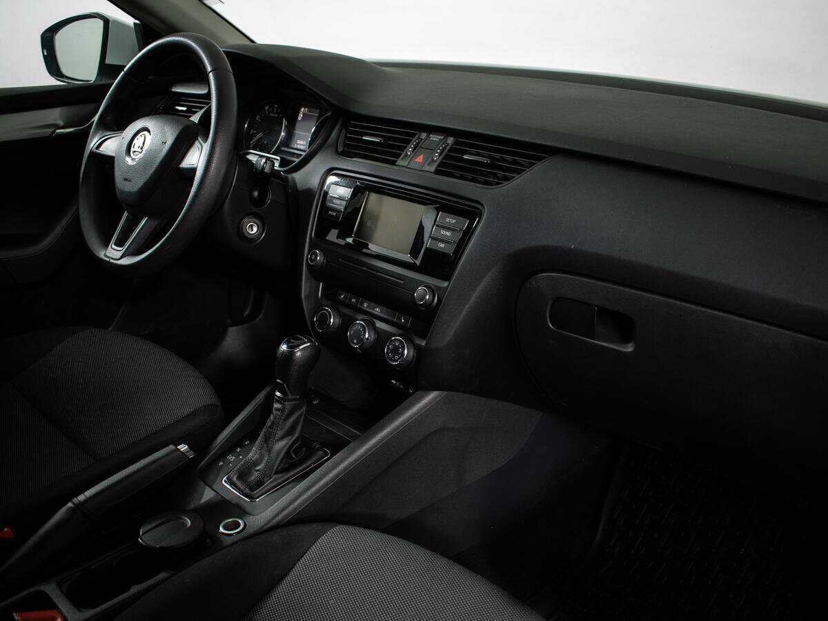 Skoda Octavia 2016 года с пробегом. Фото: #6