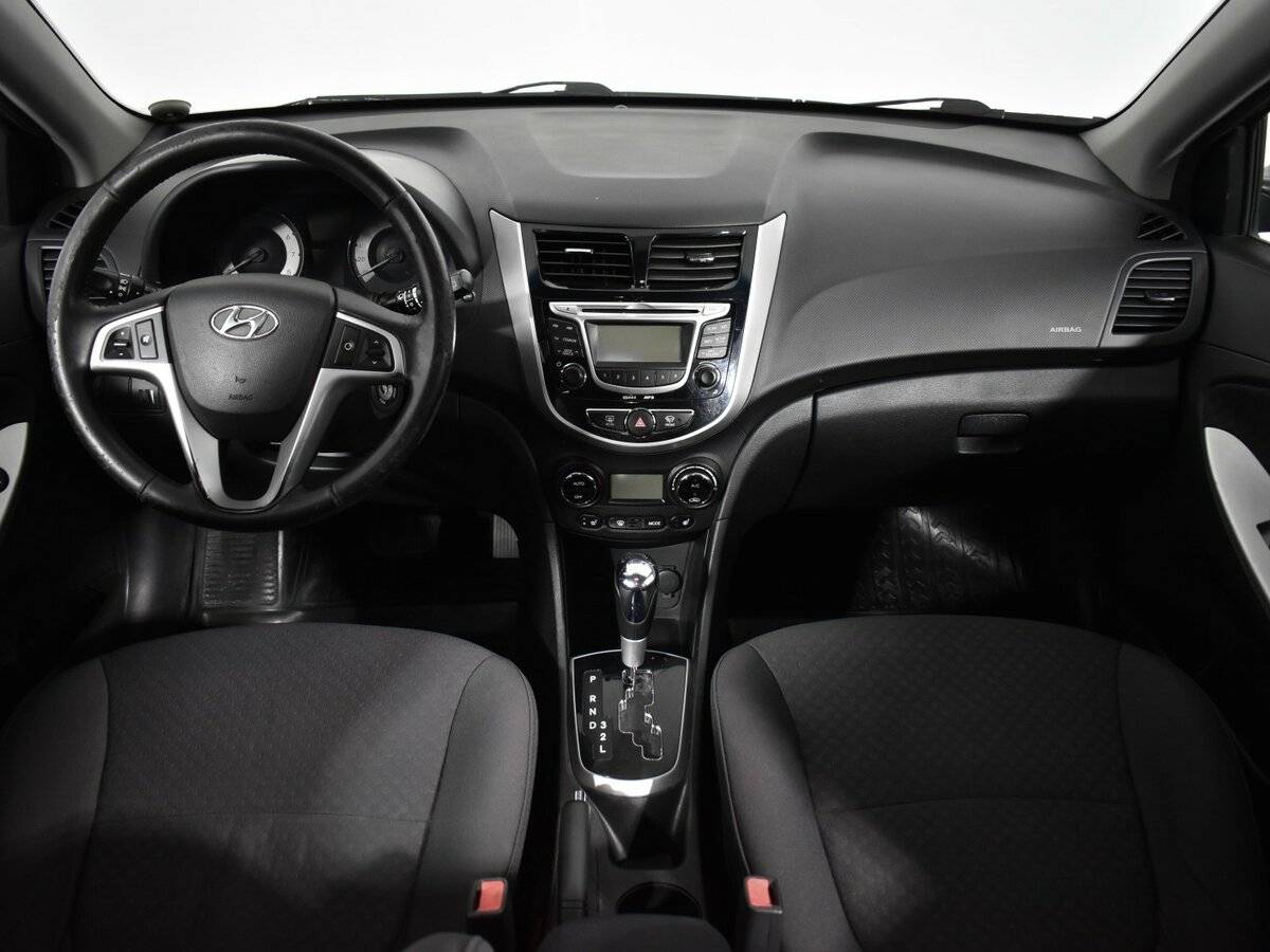 Hyundai Solaris 2012 года с пробегом. Фото: #9