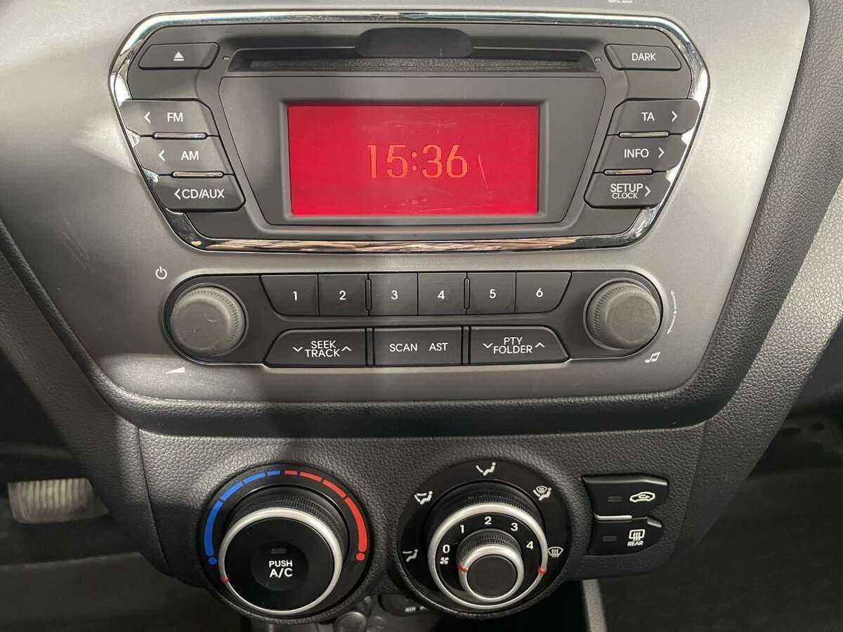 Kia Rio 2014 года с пробегом. Фото: #11