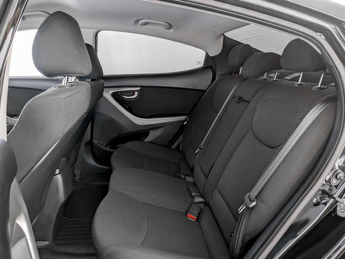 Hyundai Elantra 2014 года с пробегом. Фото: #9
