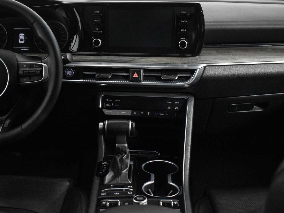 Kia K5 2021 года с пробегом. Фото: #13