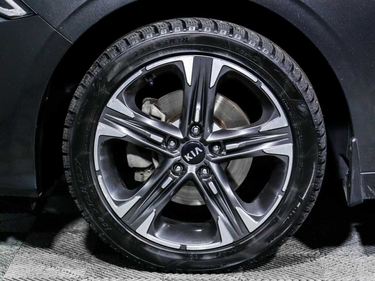 Kia K5 2020 года с пробегом. Фото: #14