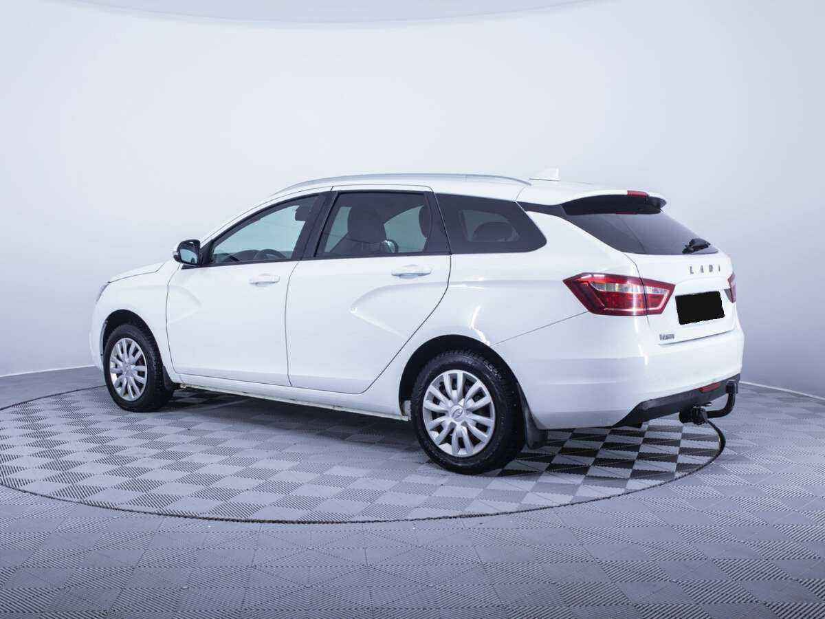Lada (ВАЗ) Vesta 2018 года с пробегом. Фото: #6