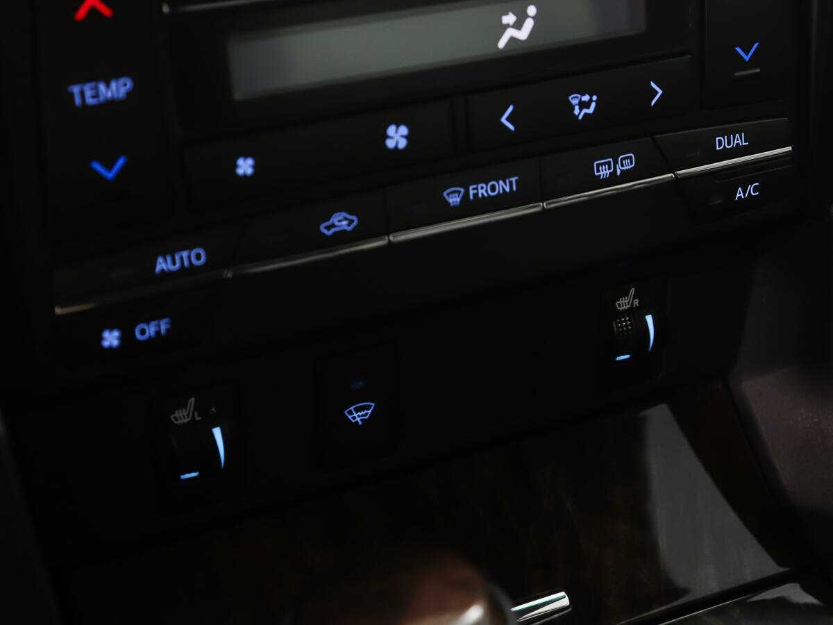 Toyota Camry 2017 года с пробегом. Фото: #18