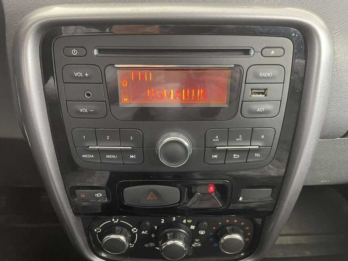 Renault Duster 2012 года с пробегом. Фото: #11