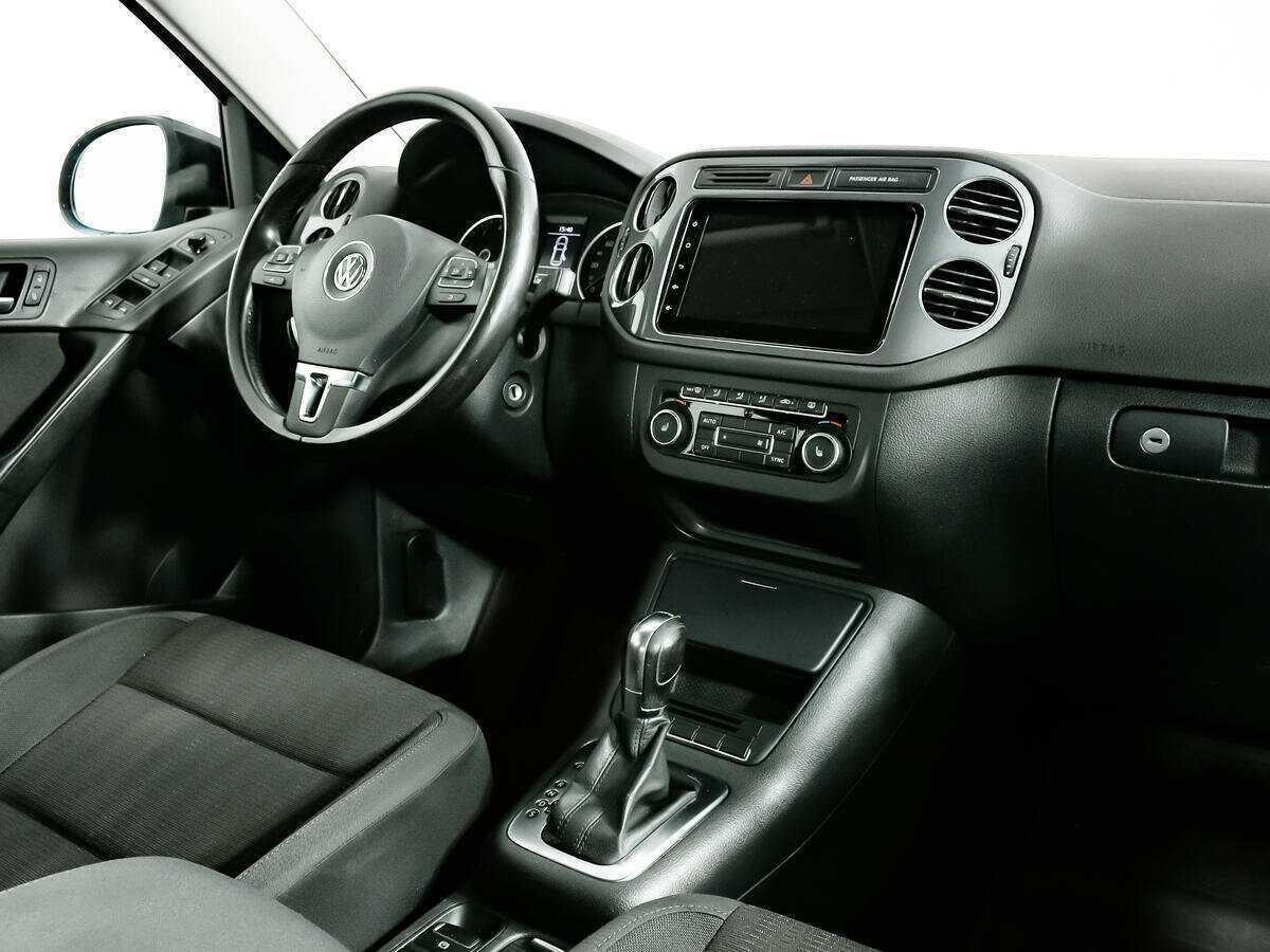 Volkswagen Tiguan 2012 года с пробегом. Фото: #8