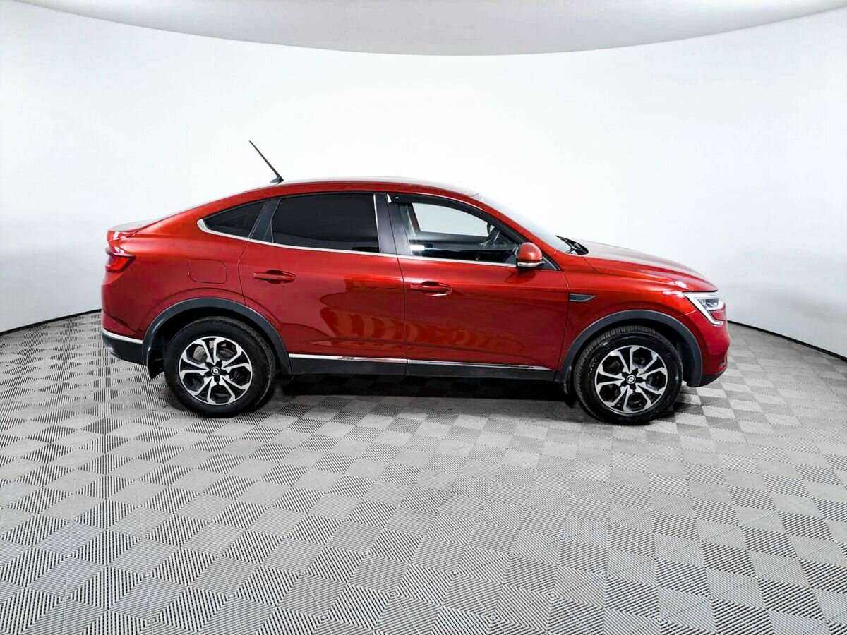 Renault Arkana 2019 года с пробегом. Фото: #3