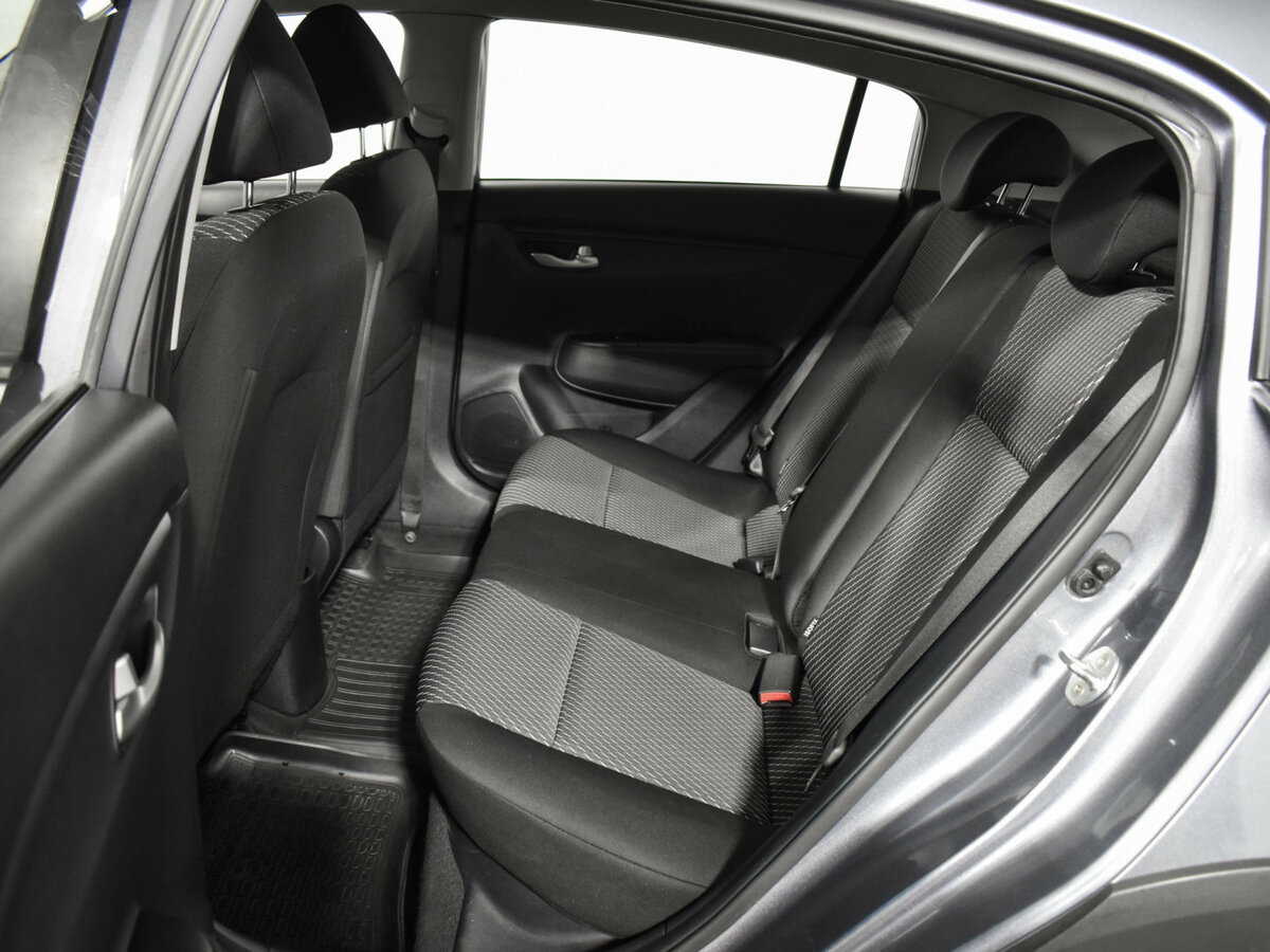 Kia Rio 2018 года с пробегом. Фото: #10