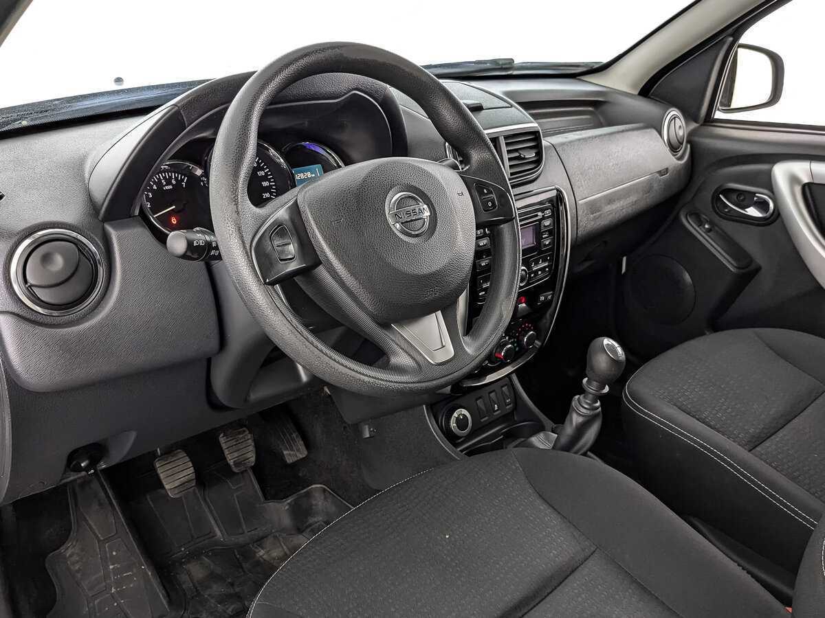 Nissan Terrano 2018 года с пробегом. Фото: #10