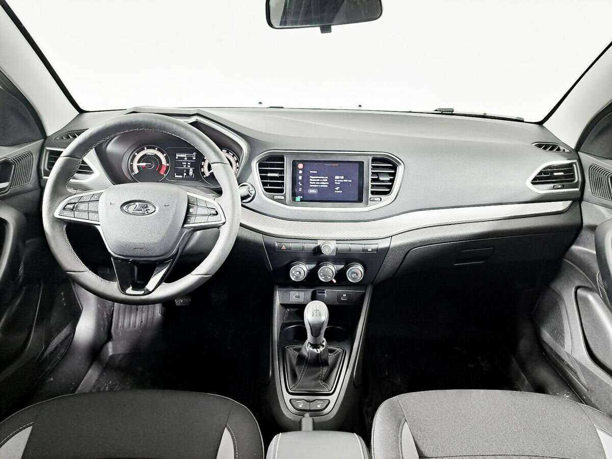 Lada (ВАЗ) Vesta 2023 года с пробегом. Фото: #9