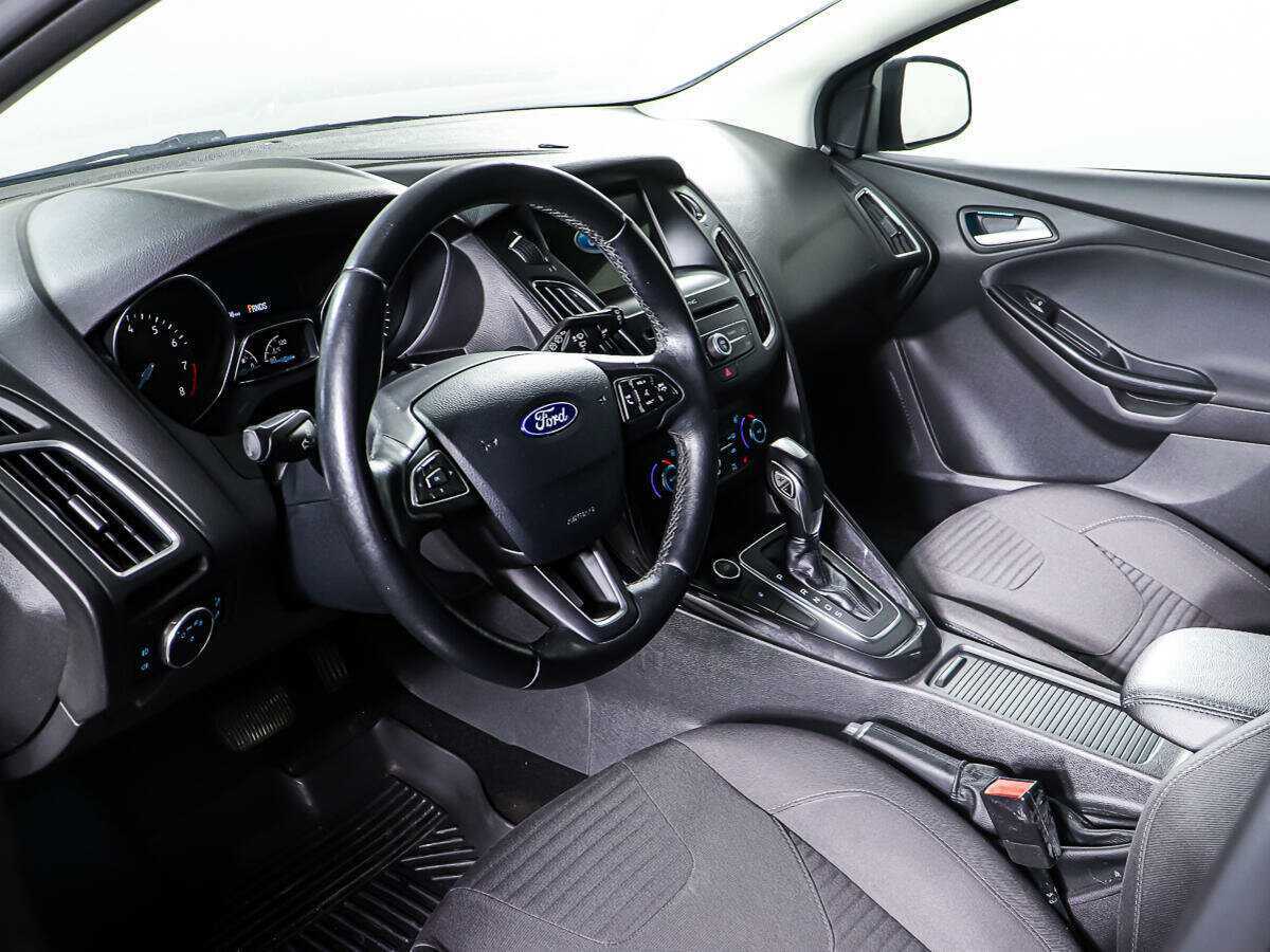 Ford Focus 2017 года с пробегом. Фото: #12