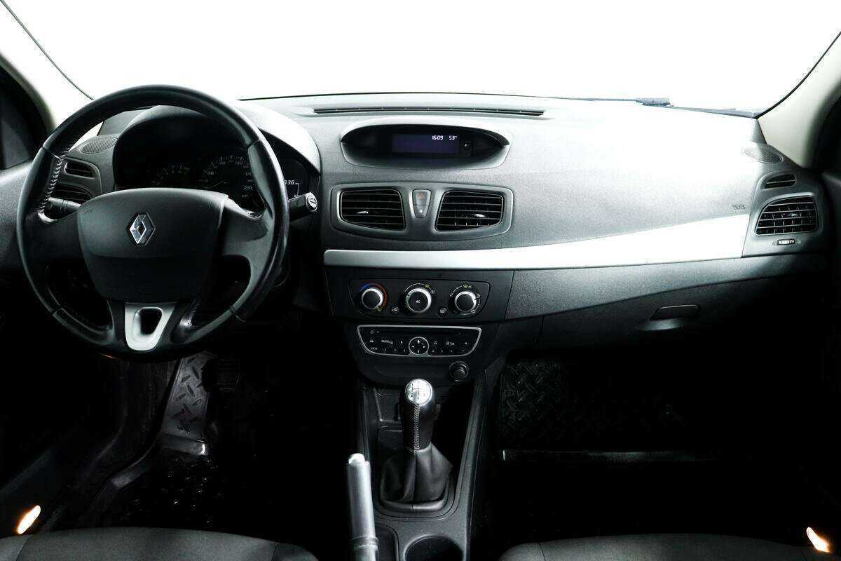 Renault Megane 2012 года с пробегом. Фото: #10