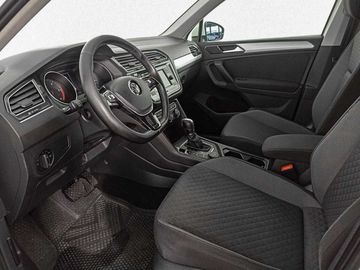 Volkswagen Tiguan 2018 года с пробегом. Фото: #13