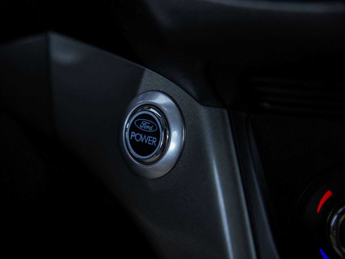 Ford Kuga 2013 года с пробегом. Фото: #14