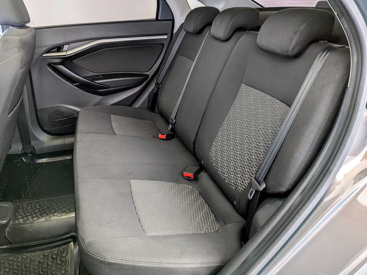 Lada (ВАЗ) Vesta 2017 года с пробегом. Фото: #11