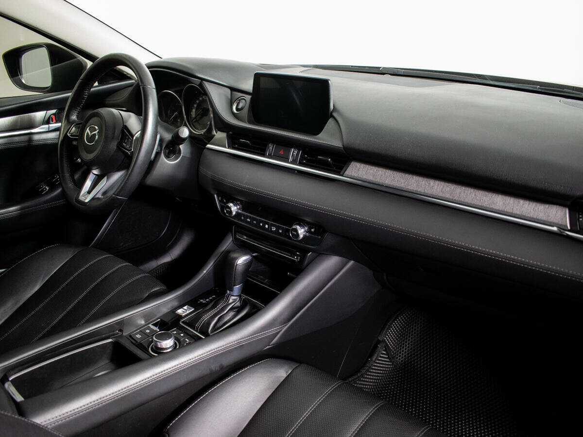 Mazda 6 2020 года с пробегом. Фото: #6