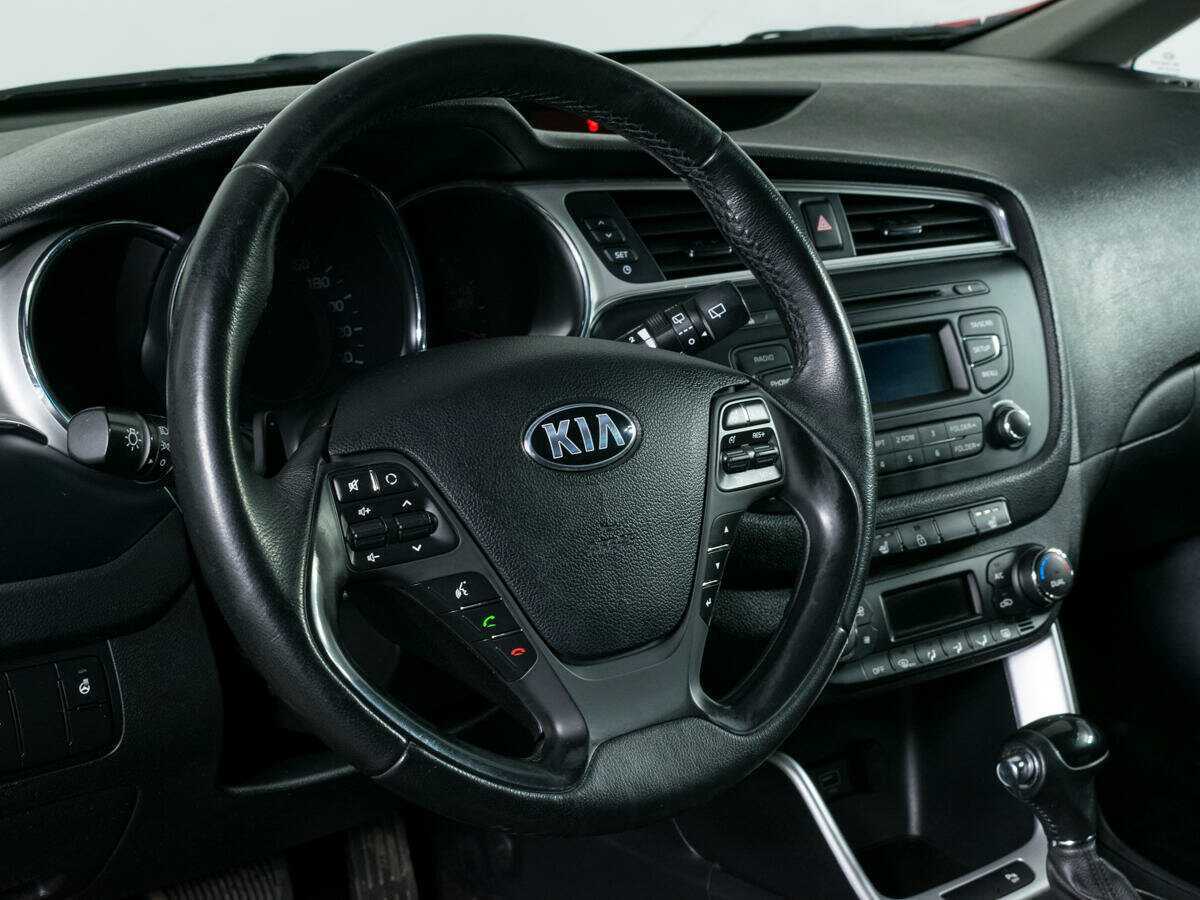 Kia Ceed 2018 года с пробегом. Фото: #13