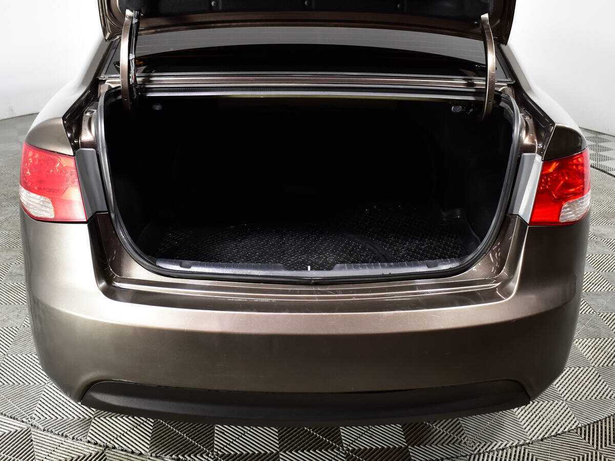 Kia Cerato 2012 года с пробегом. Фото: #14