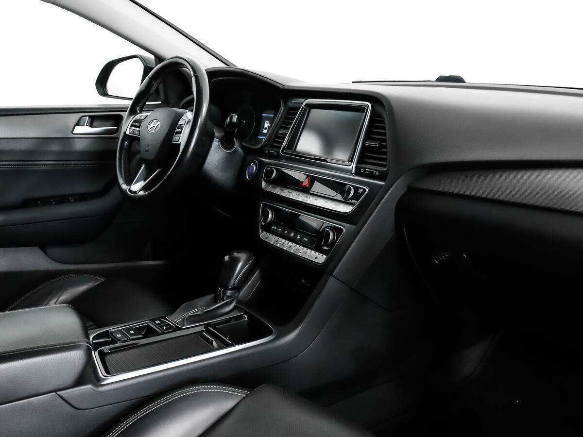 Hyundai Sonata 2017 года с пробегом. Фото: #12