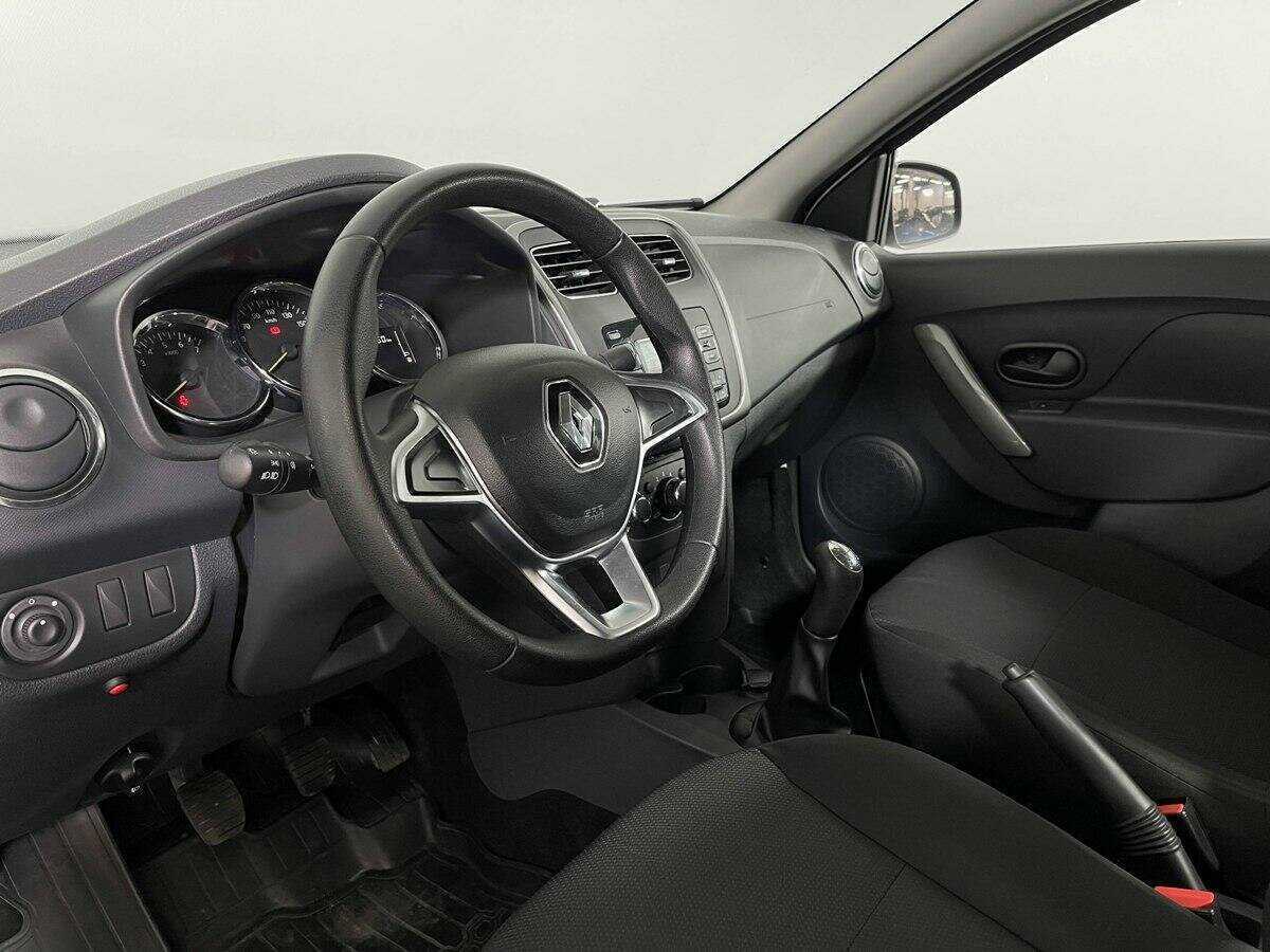 Renault Logan 2019 года с пробегом. Фото: #12