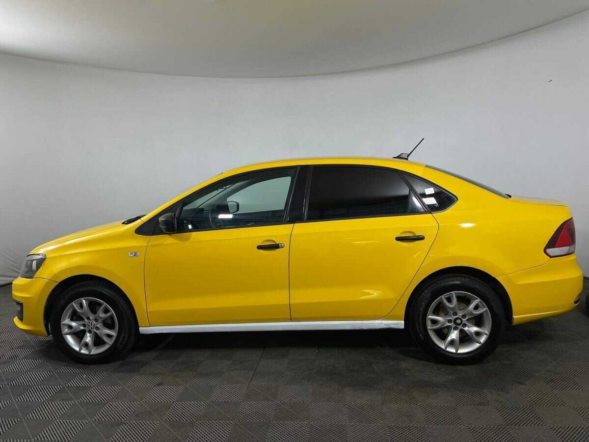 Volkswagen Polo 2017 года с пробегом. Фото: #4