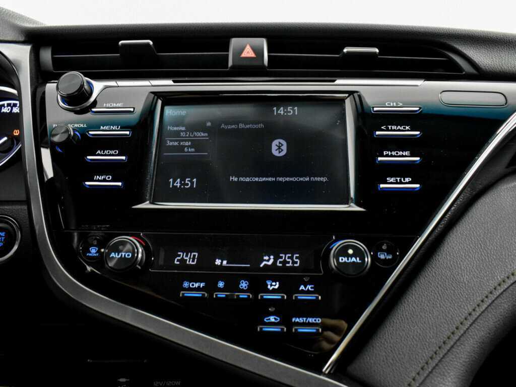 Toyota Camry 2018 года с пробегом. Фото: #13