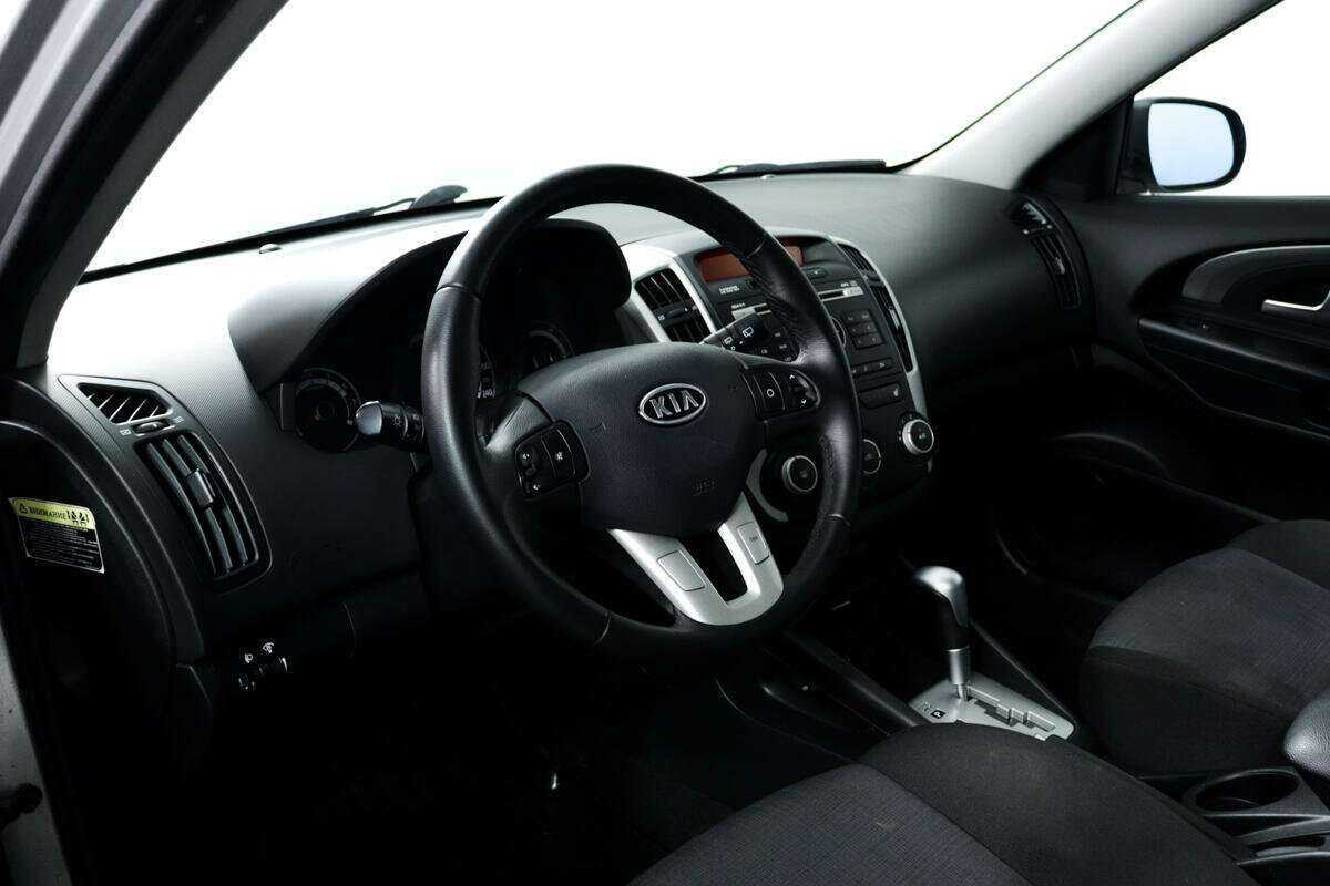 Kia Ceed 2012 года с пробегом. Фото: #12