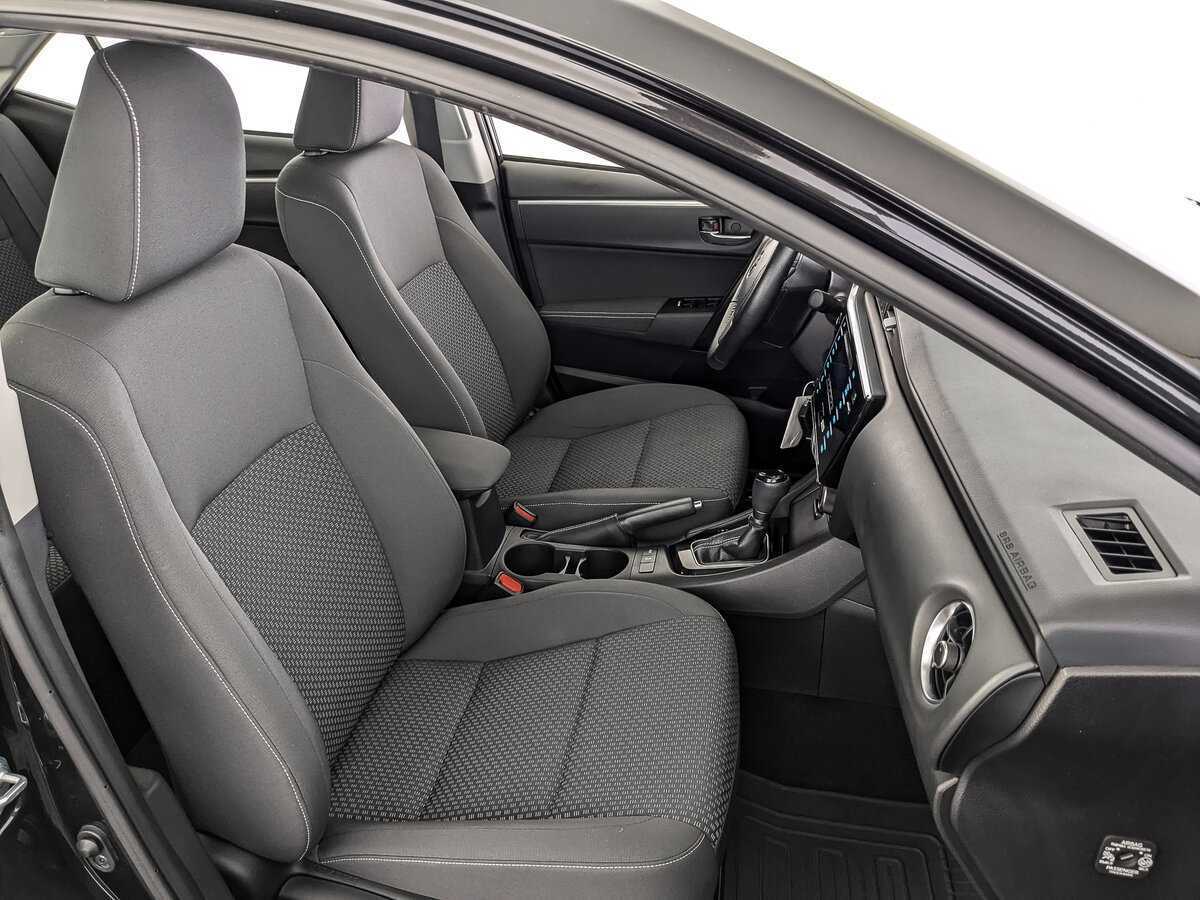 Toyota Corolla 2017 года с пробегом. Фото: #22