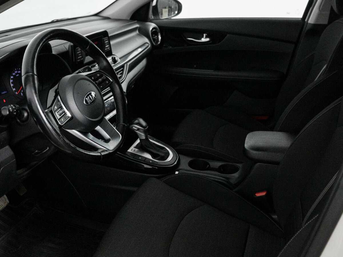 Kia Cerato 2019 года с пробегом. Фото: #8