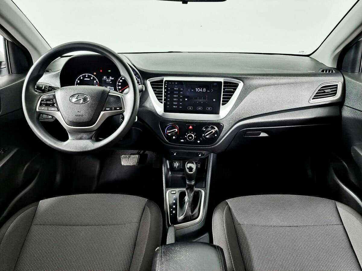 Hyundai Solaris 2021 года с пробегом. Фото: #9