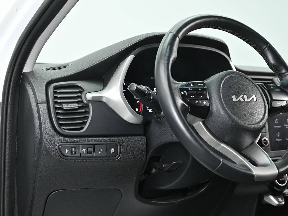 Kia Rio 2022 года с пробегом. Фото: #8