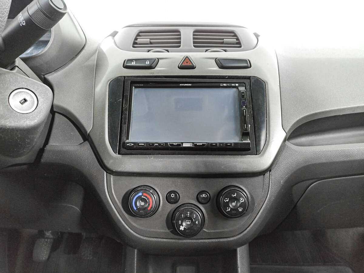 Chevrolet Cobalt 2013 года с пробегом. Фото: #12