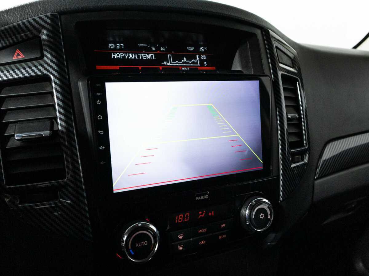 Mitsubishi Pajero 2014 года с пробегом. Фото: #14