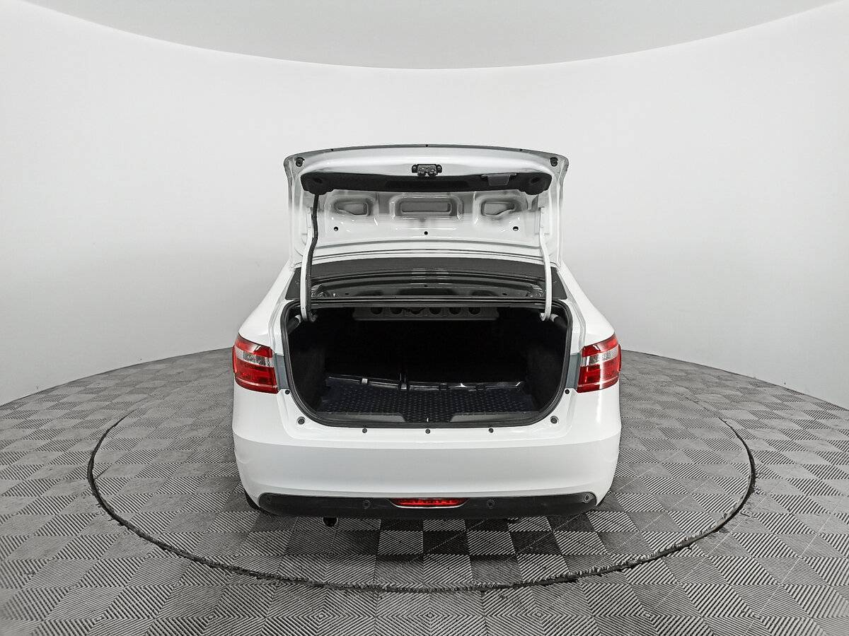 Lada (ВАЗ) Vesta 2021 года с пробегом. Фото: #9