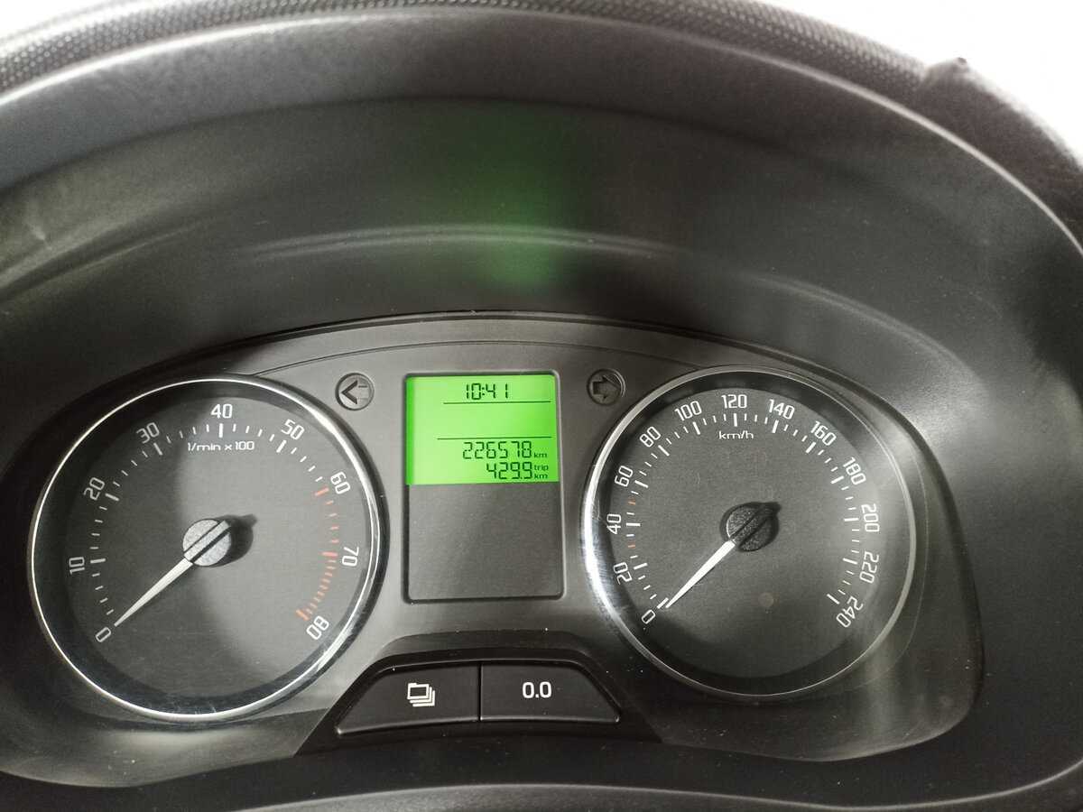 Skoda Fabia 2014 года с пробегом. Фото: #12