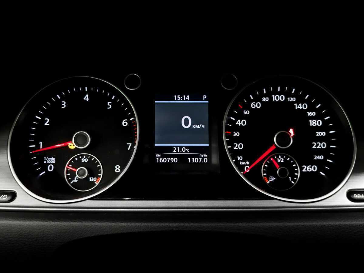 Volkswagen Passat 2012 года с пробегом. Фото: #12