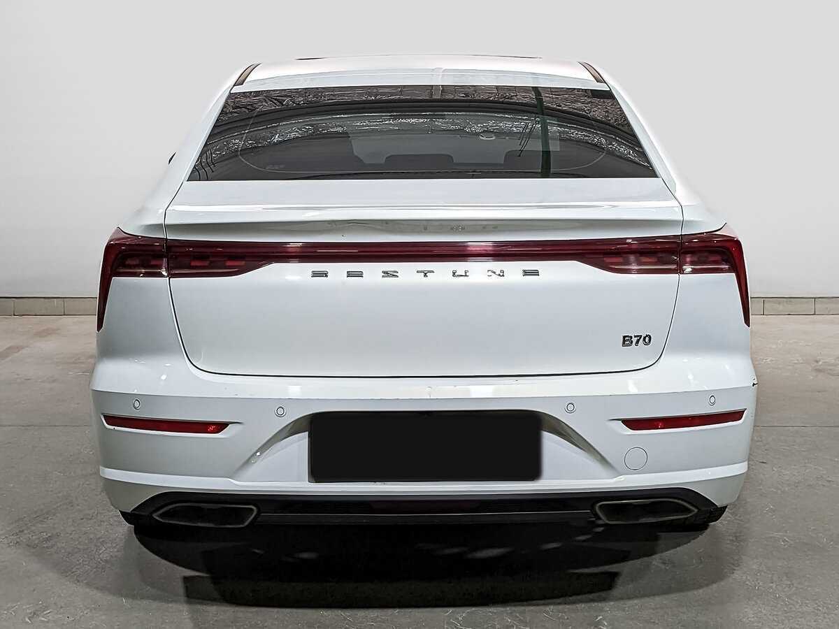 FAW Bestune B70 2023 года с пробегом. Фото: #5